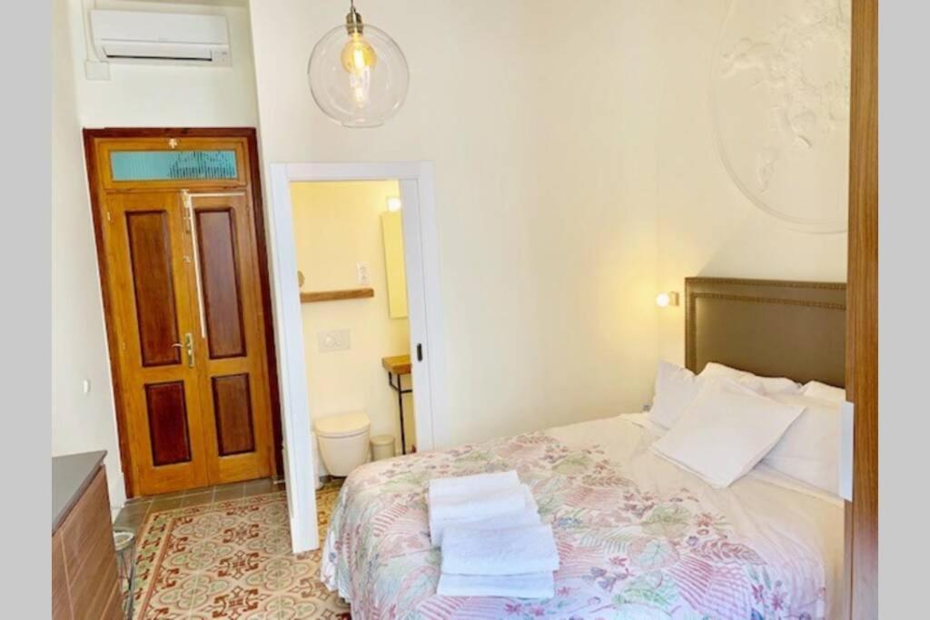 Cozy Studio With Balcony In The Best Place Apartamento Sitges Exterior foto